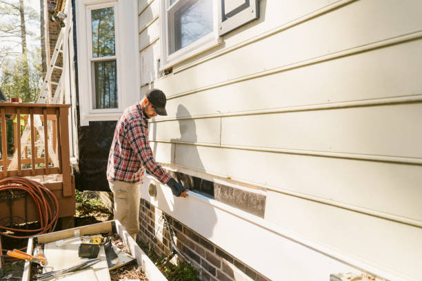 Top rated local Emergency Siding Repair specialists in Troy, IL